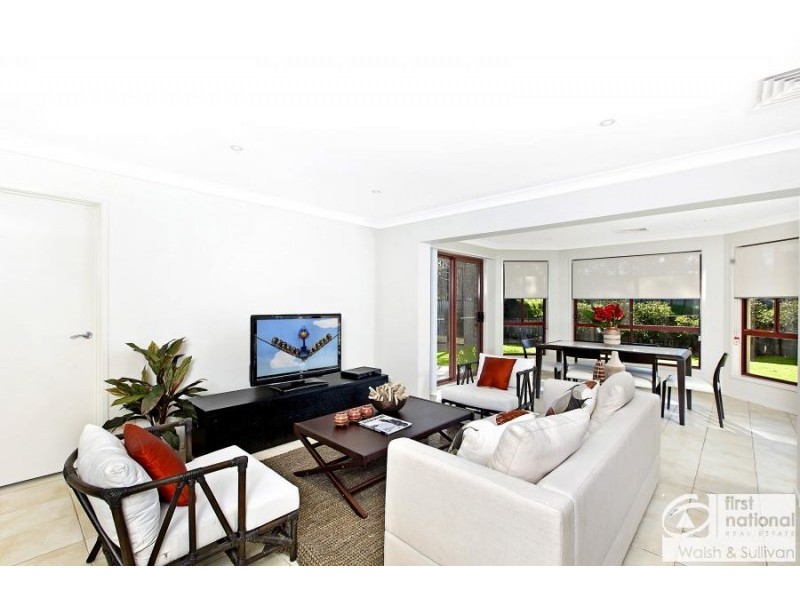 7 WAROOGA AVENUE, Baulkham Hills NSW 2153