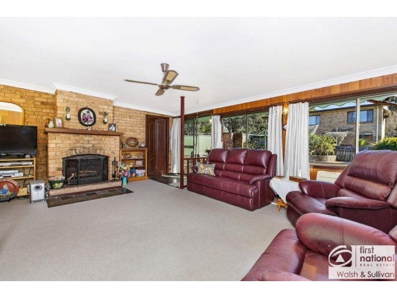 24 ULA CRESCENT, Baulkham Hills NSW 2153