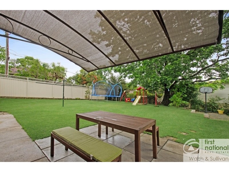 24 Landscape Street, Baulkham Hills NSW 2153