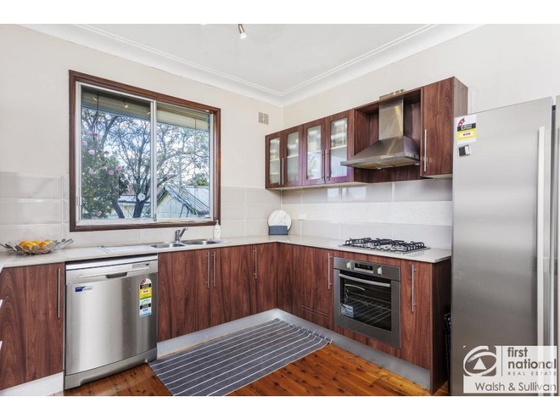 2 Scott Street, Toongabbie NSW 2146