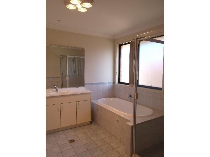 10 Avignon Place, Kellyville NSW 2155