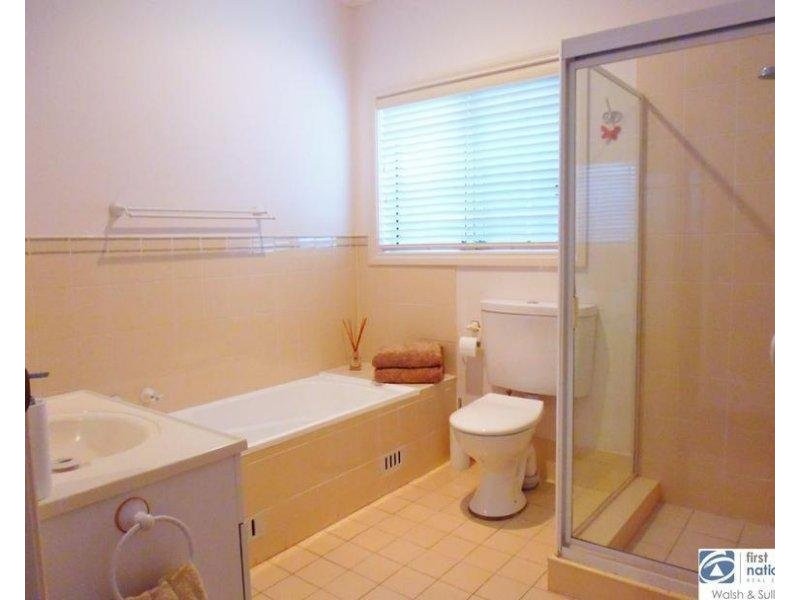 2/3 The Cottell Way, Baulkham Hills NSW 2153