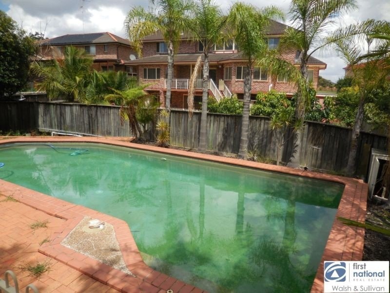 8 Springfield Crescent, Bella Vista NSW 2153