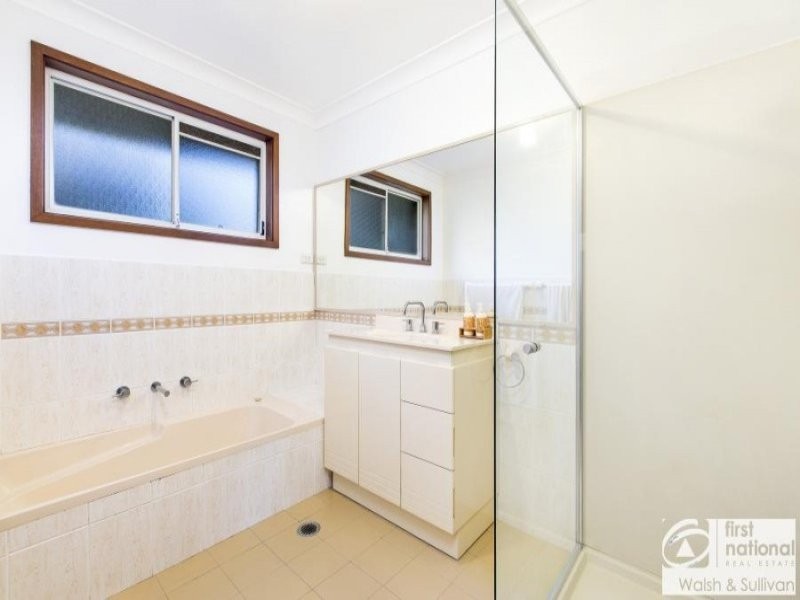 122 Cropley Drive, Baulkham Hills NSW 2153