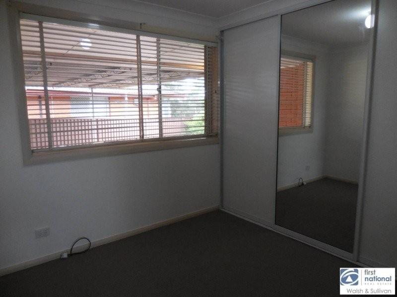 4 Gibbon Road, Winston Hills NSW 2153