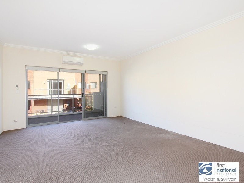 11/2-6 Howard Avenue, Northmead NSW 2152