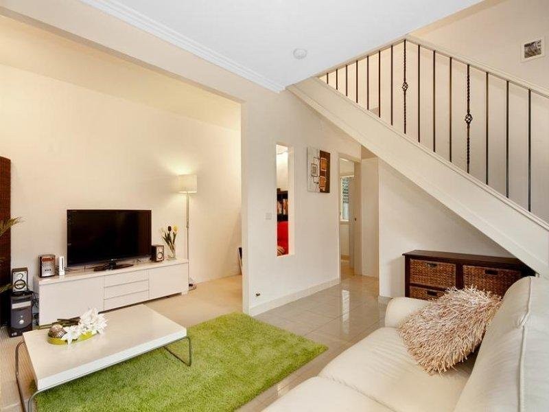 6/15-17 Whitling Avenue, Castle Hill NSW 2154