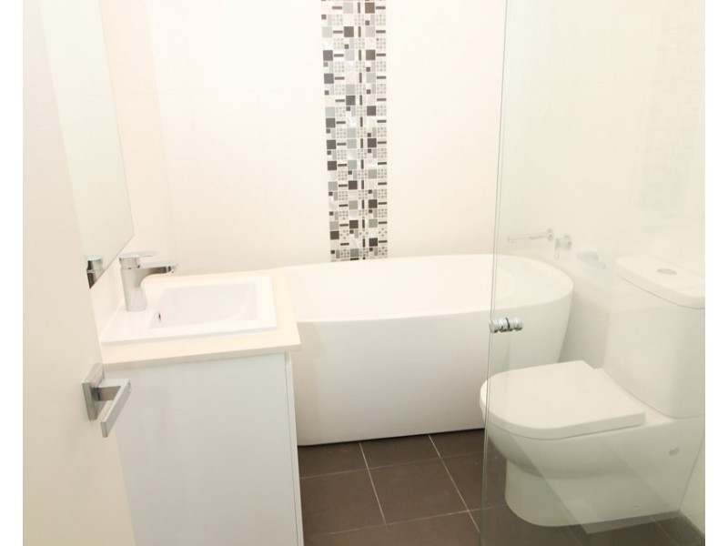4/1-3 Charles Street, Baulkham Hills NSW 2153
