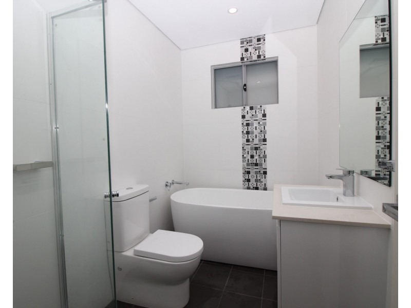 1/1-3 Charles Street, Baulkham Hills NSW 2153