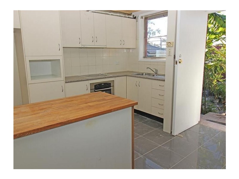 217 Old Windsor Road, Northmead NSW 2152