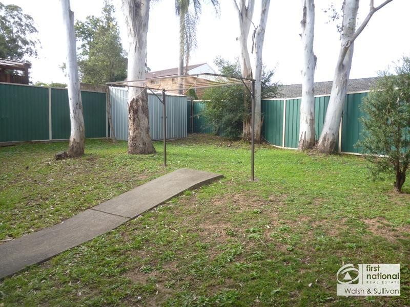 2 Tunley Place, Kings Langley NSW 2147