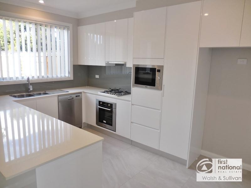 5/8 Cathay Place, Kellyville NSW 2155