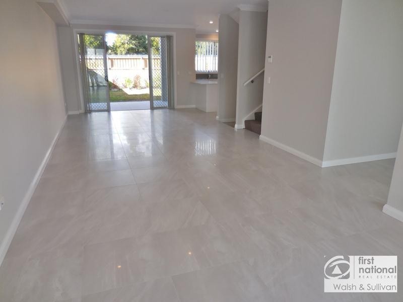 5/8 Cathay Place, Kellyville NSW 2155