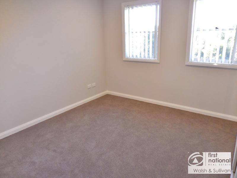 5/8 Cathay Place, Kellyville NSW 2155