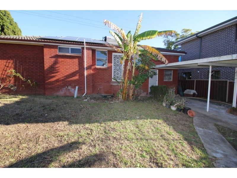 217 Old Windsor Road, Northmead NSW 2152