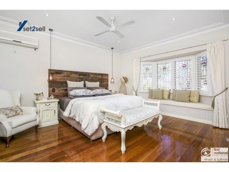 11 Hayes Ave, Northmead NSW 2152