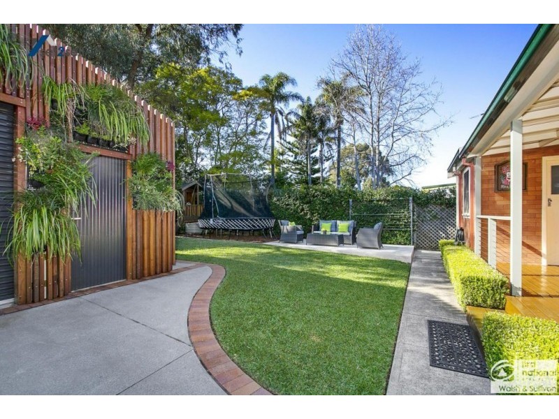 11 Hayes Ave, Northmead NSW 2152