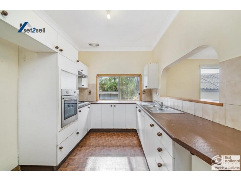 10 Balmoral Road, Northmead NSW 2152