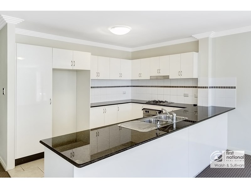 28/12-18 CONIE AVENUE, Baulkham Hills NSW 2153