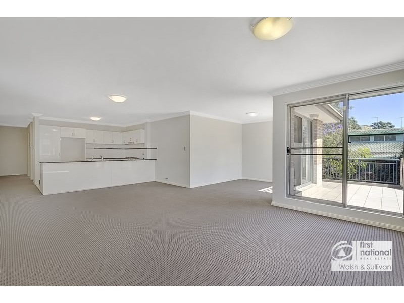 28/12-18 CONIE AVENUE, Baulkham Hills NSW 2153