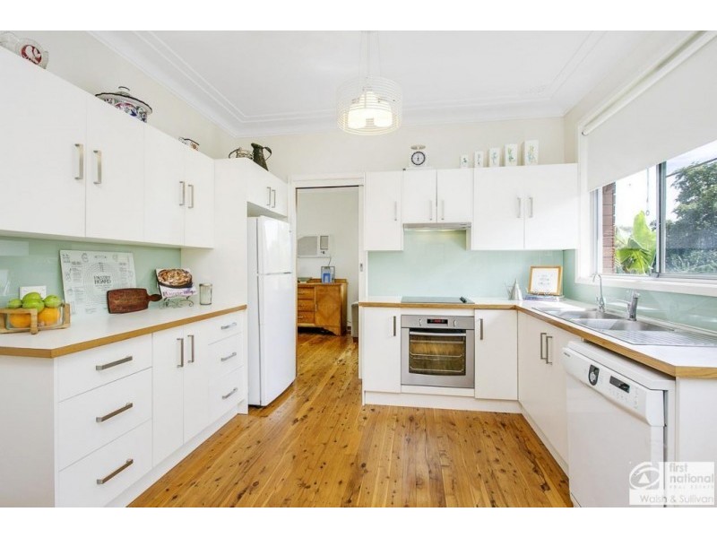 15 Oxley Ave, Castle Hill NSW 2154