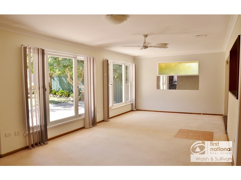 33 YATTENDEN CRESCENT, Baulkham Hills NSW 2153