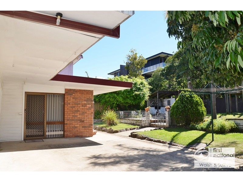 33 YATTENDEN CRESCENT, Baulkham Hills NSW 2153