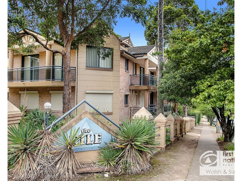 4/34-38 Hassall Street, Westmead NSW 2145