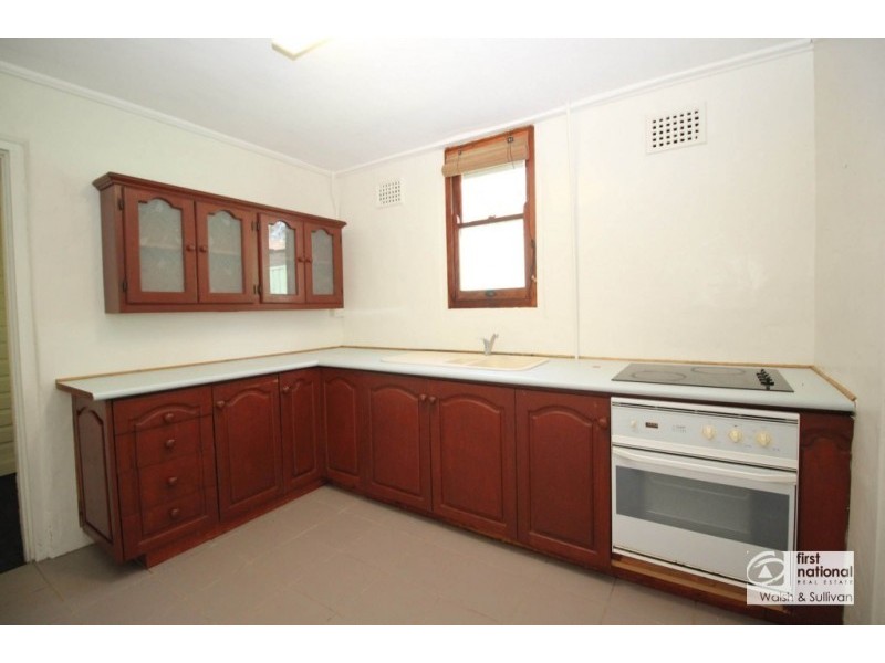 8 ENGLART PLACE, Baulkham Hills NSW 2153