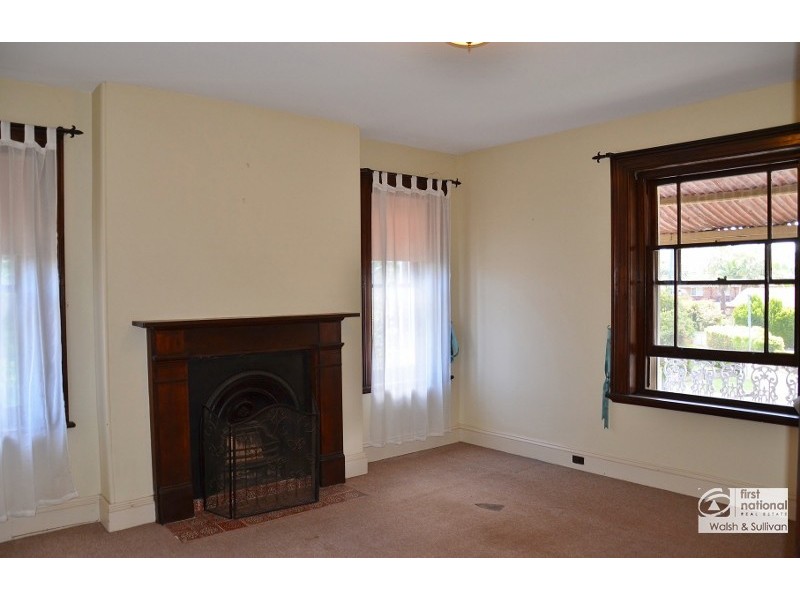 10b ENGLART PLACE, Baulkham Hills NSW 2153