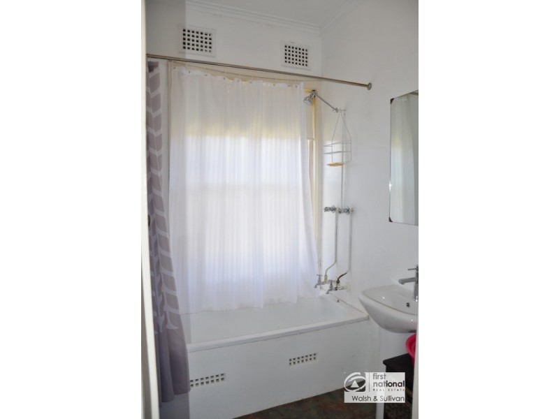 10b ENGLART PLACE, Baulkham Hills NSW 2153