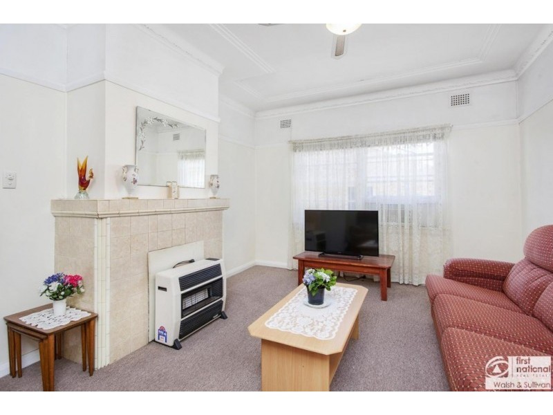 12 Beaufort Street, Northmead NSW 2152