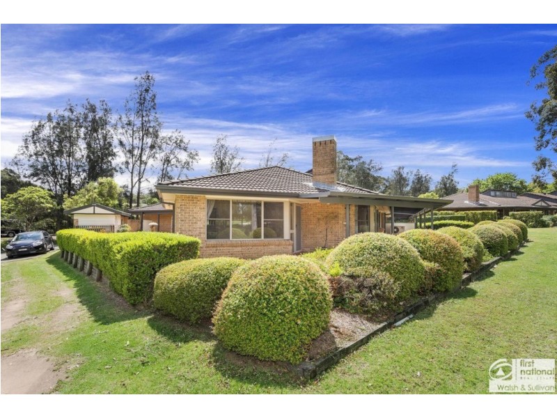 20 Castle Pines Drive, Baulkham Hills NSW 2153