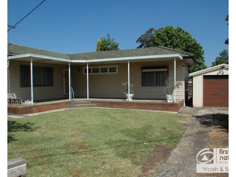 352 Old Windsor Road, Old Toongabbie NSW 2146