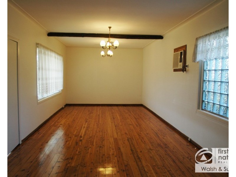 352 Old Windsor Road, Old Toongabbie NSW 2146