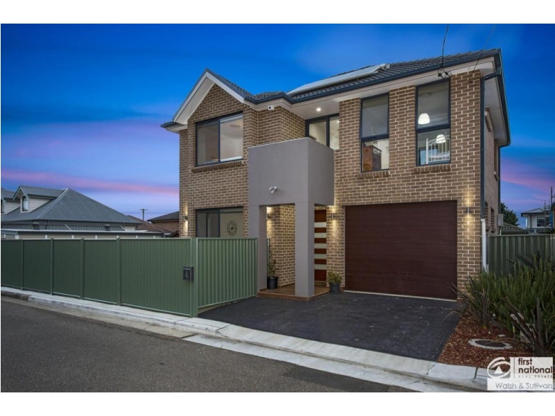 4 Vidilini Lane, Northmead NSW 2152