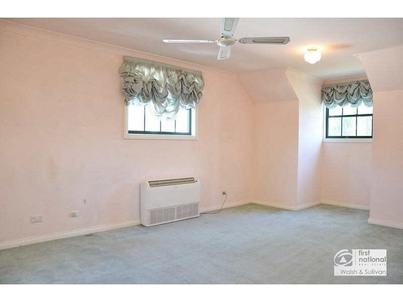 1 Churchill Drive, Winston Hills NSW 2153