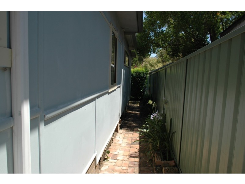 28A Hayes Ave, Northmead NSW 2152