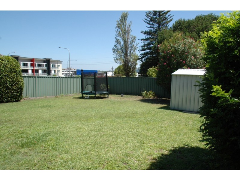 28A Hayes Ave, Northmead NSW 2152