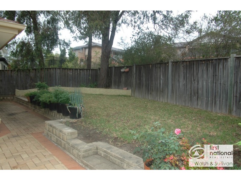 4 Blackwattle Circuit, Northmead NSW 2152