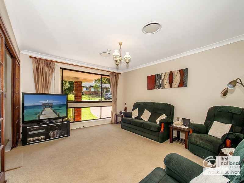 11 WARUMBUI AVENUE, Baulkham Hills NSW 2153