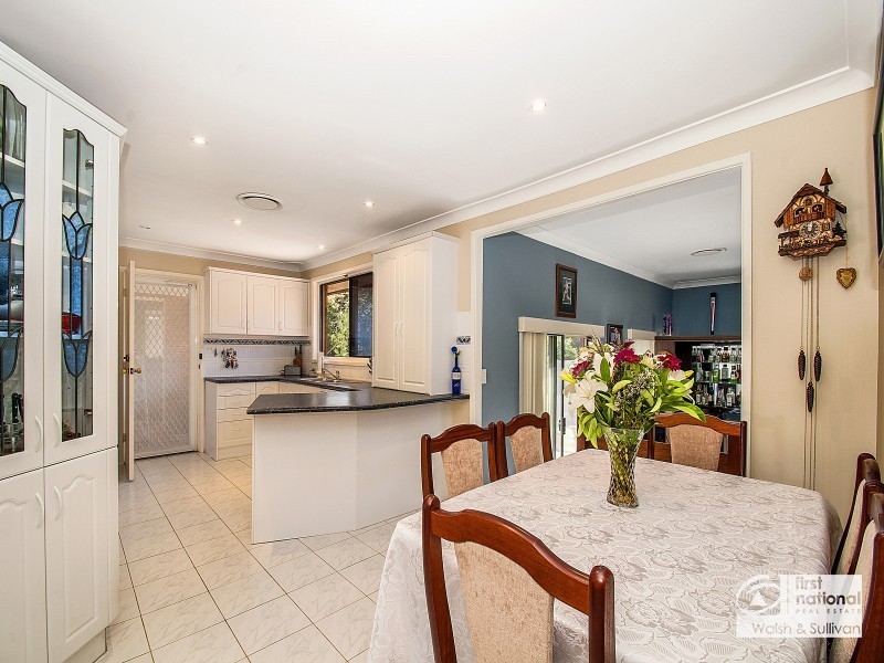 11 WARUMBUI AVENUE, Baulkham Hills NSW 2153