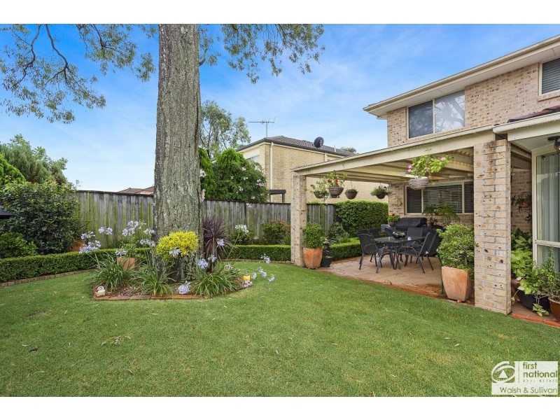 18 Tallowood Grove, Beaumont Hills NSW 2155