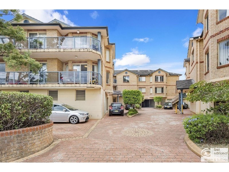 13/2-4 RAILWAY STREET, Baulkham Hills NSW 2153