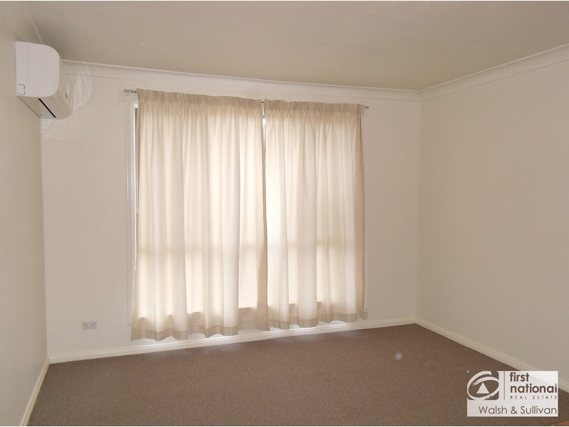 Flat @ 61 Cropley Drive, Baulkham Hills NSW 2153