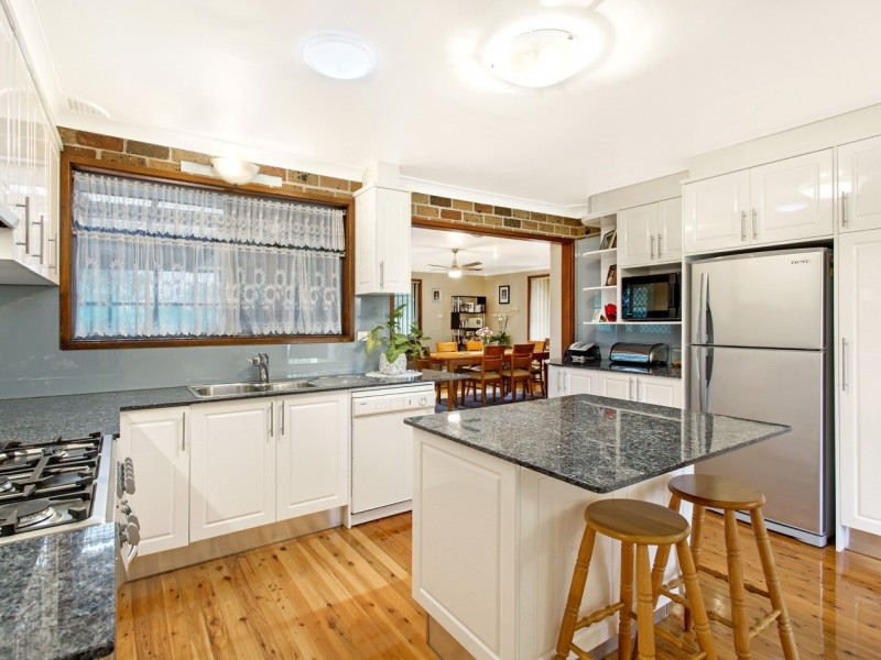 18 Goldsmith Ave, Winston Hills NSW 2153