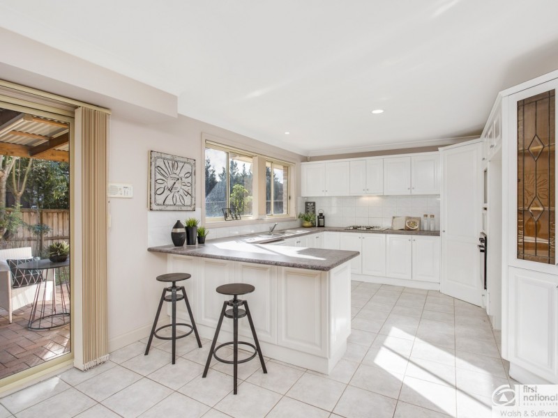 16 Tellicherry Circuit, Beaumont Hills NSW 2155