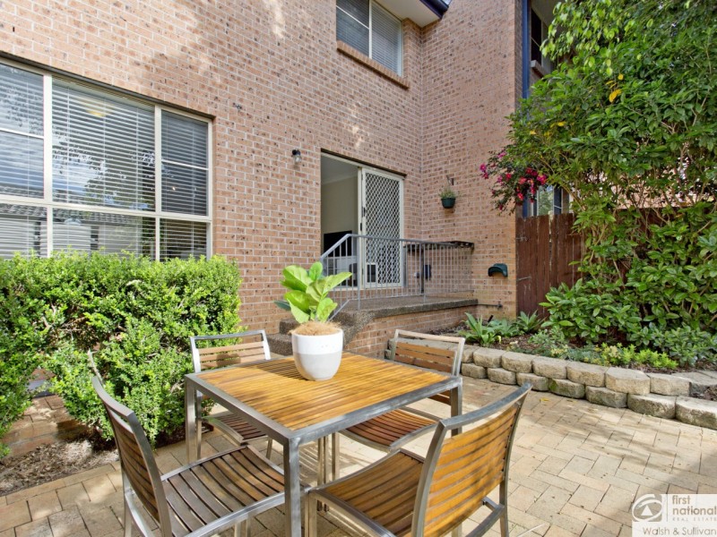 3/235-241 Windsor Road, Northmead NSW 2152