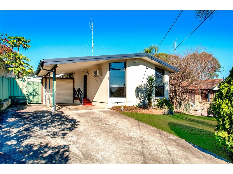 259 Caroline Chisholm Drive, Winston Hills NSW 2153