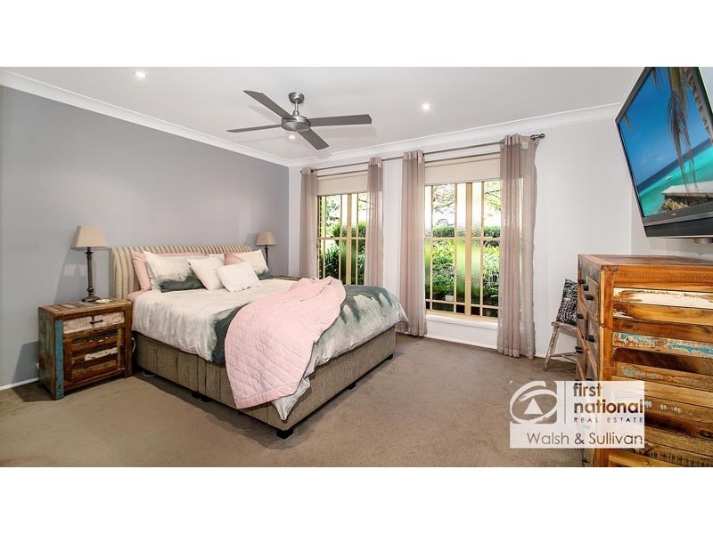 16 Huon Place, Bella Vista NSW 2153